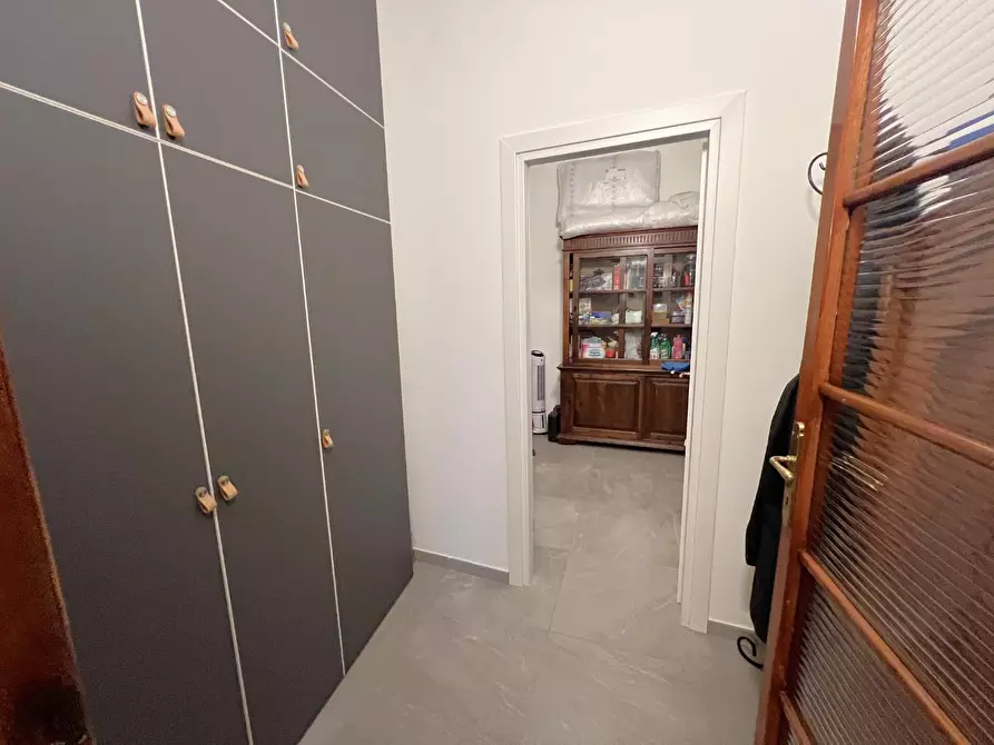 Immagine 18 di Appartamento in vendita  a Cascina