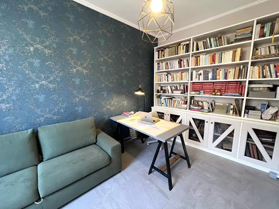 Immagine 15 di Appartamento in vendita  a Cascina