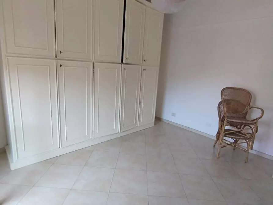 Immagine 2 di Appartamento in vendita  a Carrara