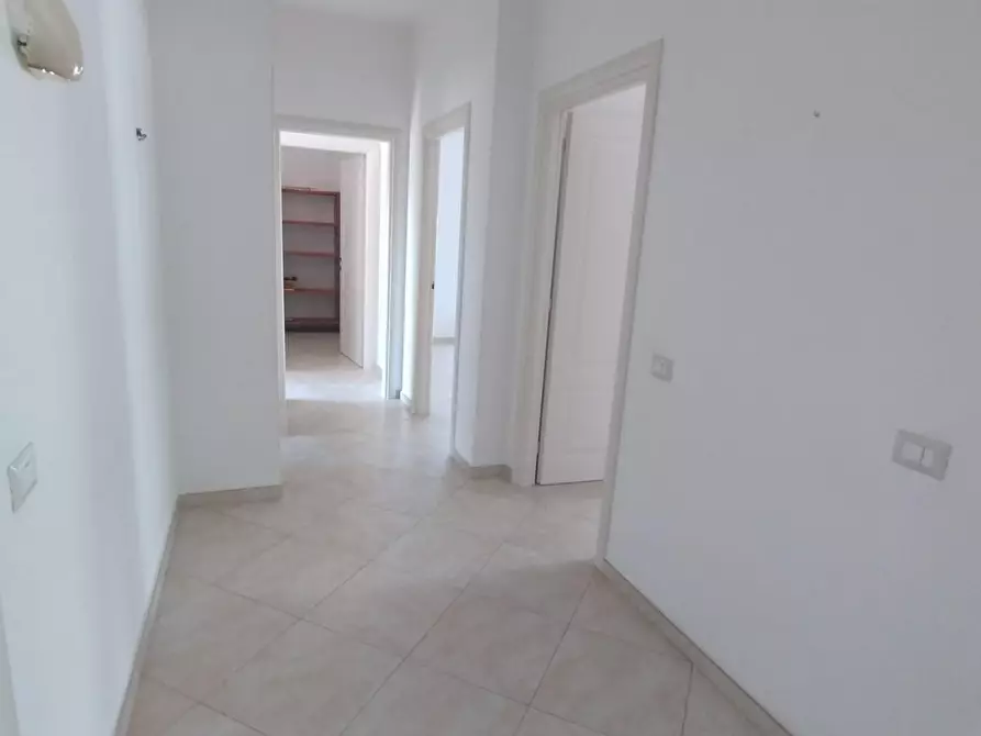 Immagine 14 di Appartamento in vendita  a Carrara