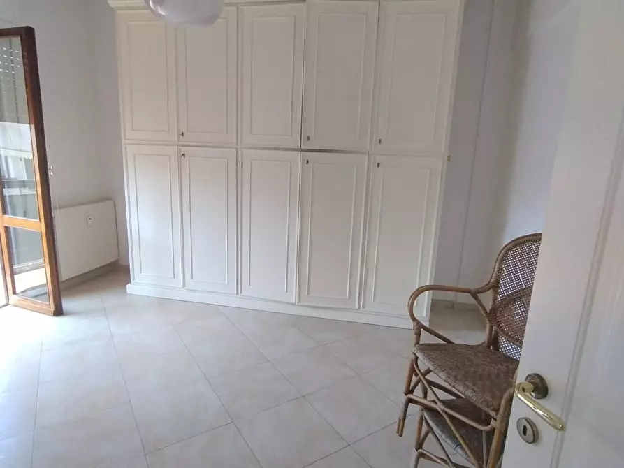 Immagine 11 di Appartamento in vendita  a Carrara