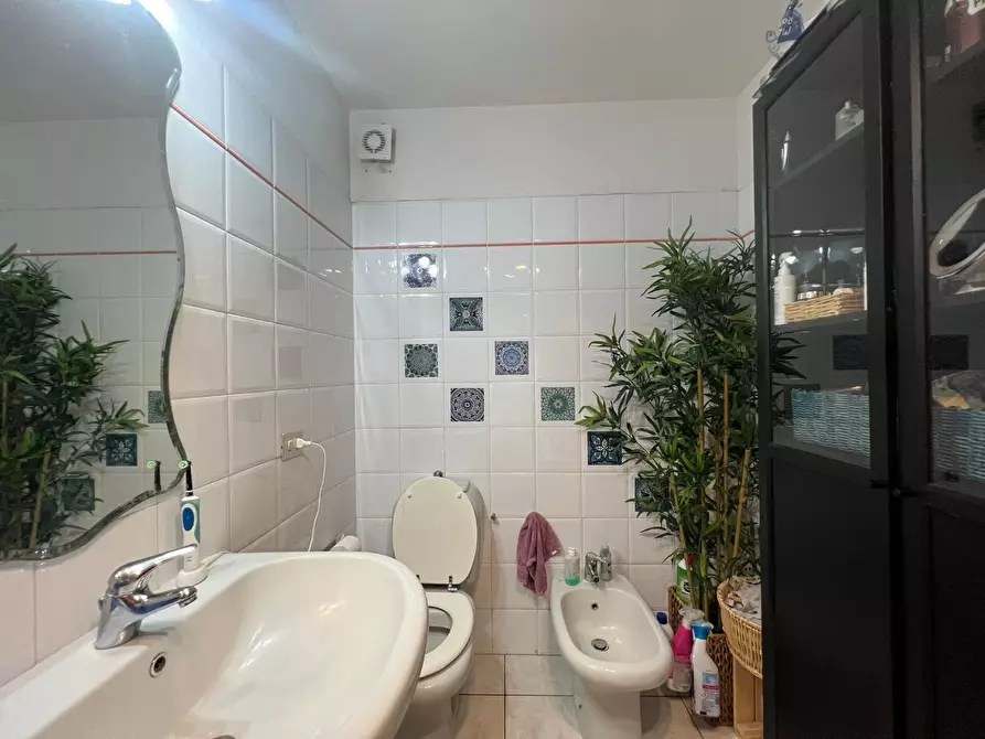 Immagine 21 di Appartamento in vendita  a Empoli