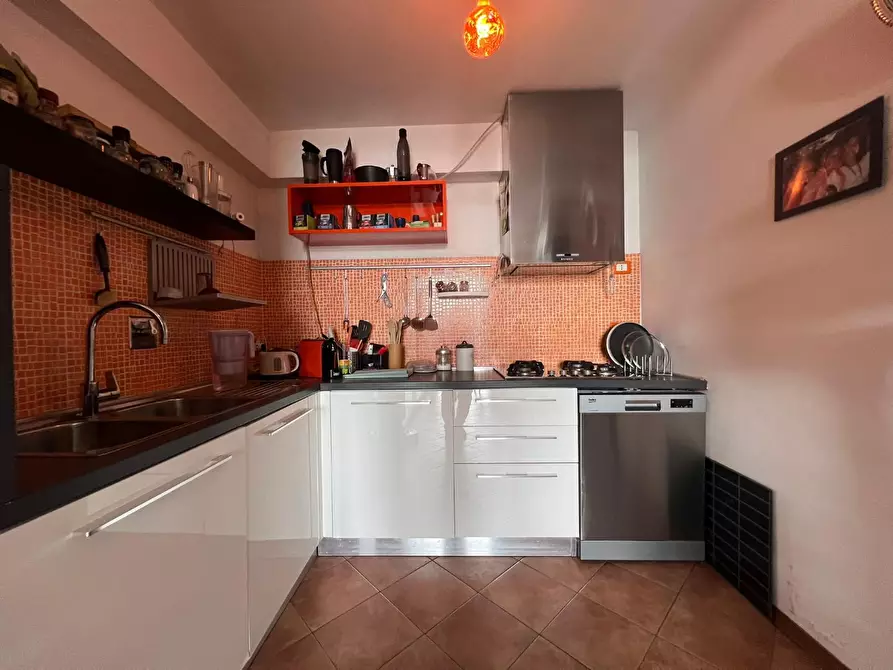 Immagine 7 di Appartamento in vendita  a Empoli