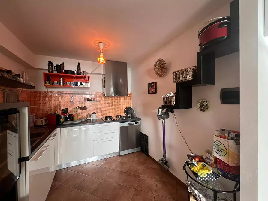 Immagine 6 di Appartamento in vendita  a Empoli