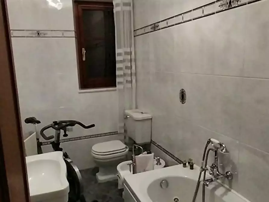 Immagine 13 di Casa bifamiliare in vendita  a Carrara