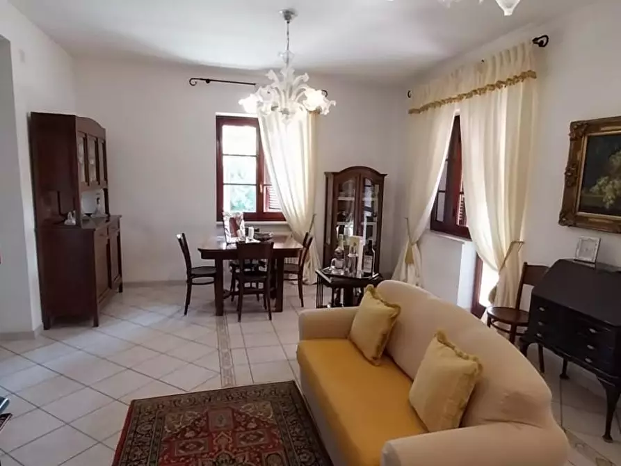 Immagine 15 di Casa bifamiliare in vendita  a Carrara