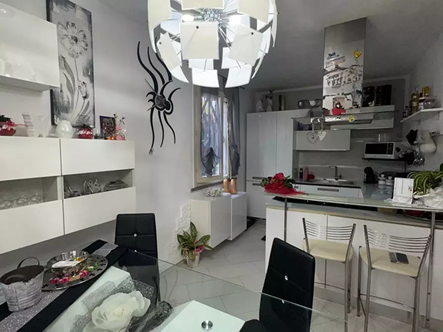 Immagine 19 di Villetta a schiera in vendita  a Vecchiano