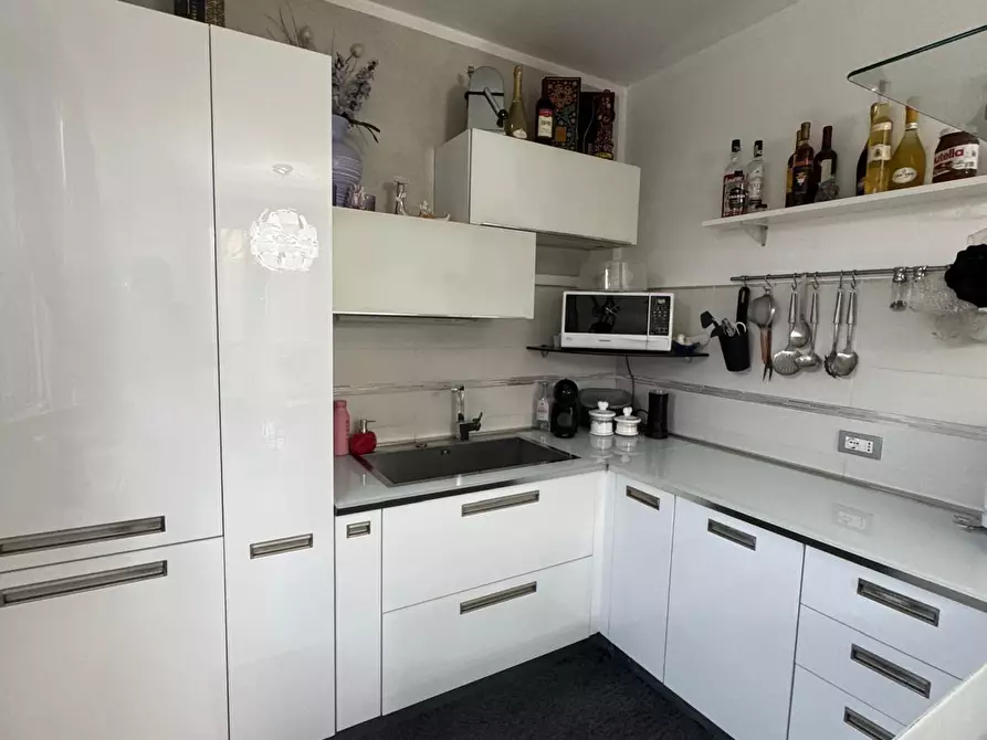 Immagine 23 di Villetta a schiera in vendita  a Vecchiano