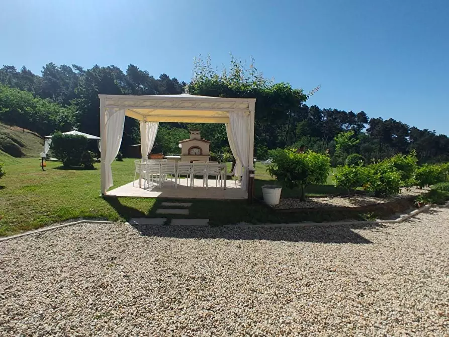 Immagine 30 di Villa in vendita  a Camaiore