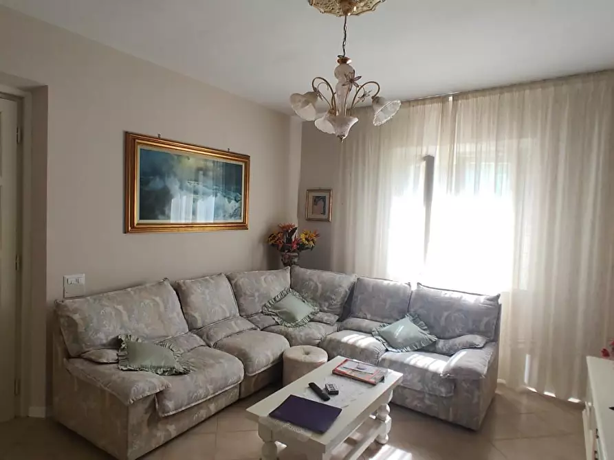 Immagine 24 di Villa in vendita  a Camaiore