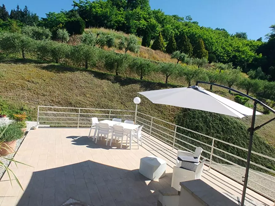 Immagine 27 di Villa in vendita  a Camaiore