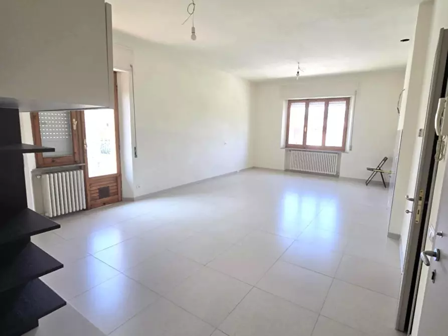 Immagine 20 di Appartamento in vendita  a Colle Di Val D'elsa