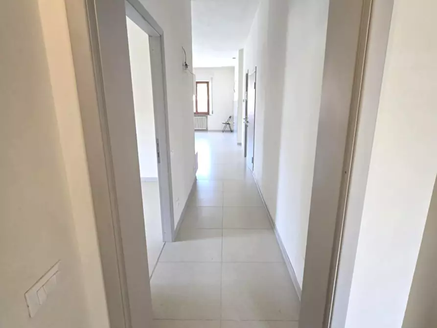 Immagine 5 di Appartamento in vendita  a Colle Di Val D'elsa