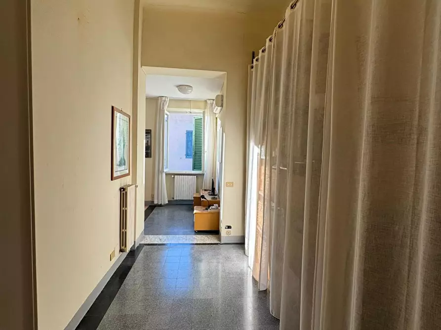 Immagine 16 di Villa in vendita  a Pisa