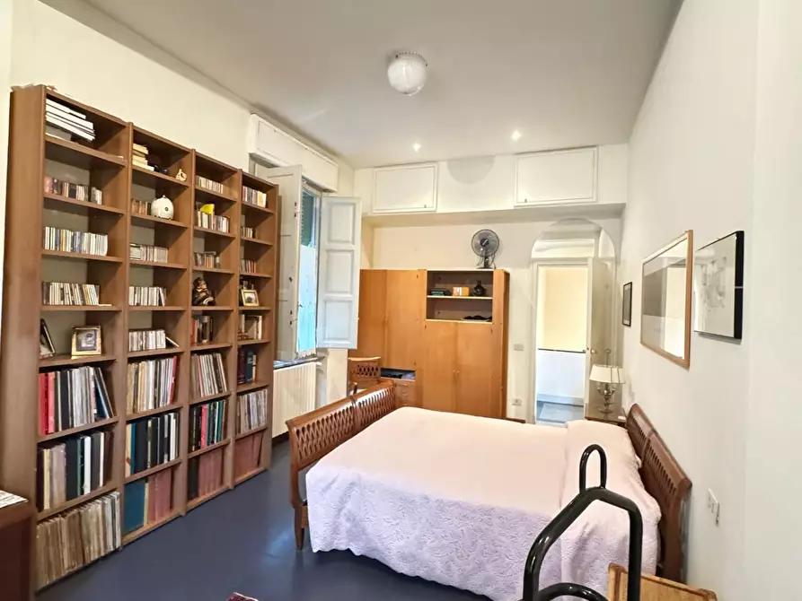 Immagine 21 di Villa in vendita  a Pisa