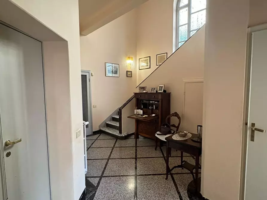 Immagine 30 di Villa in vendita  a Pisa
