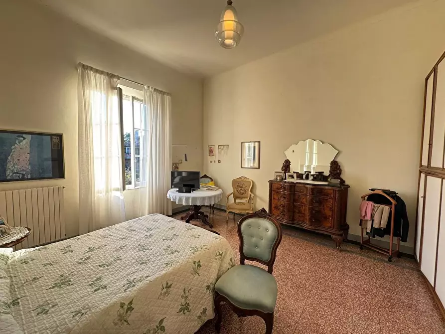 Immagine 14 di Villa in vendita  a Pisa