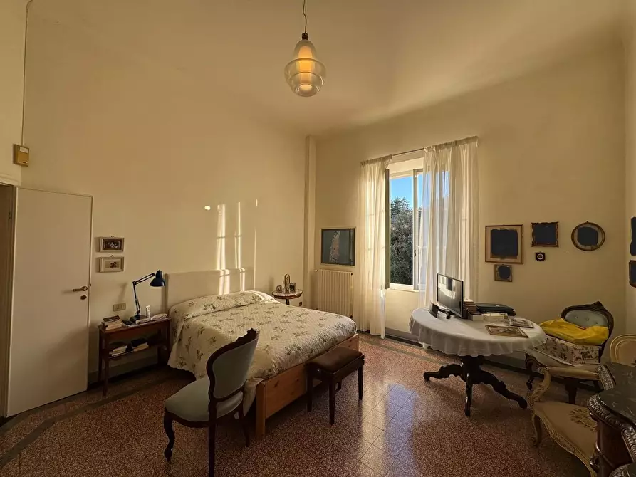 Immagine 19 di Villa in vendita  a Pisa