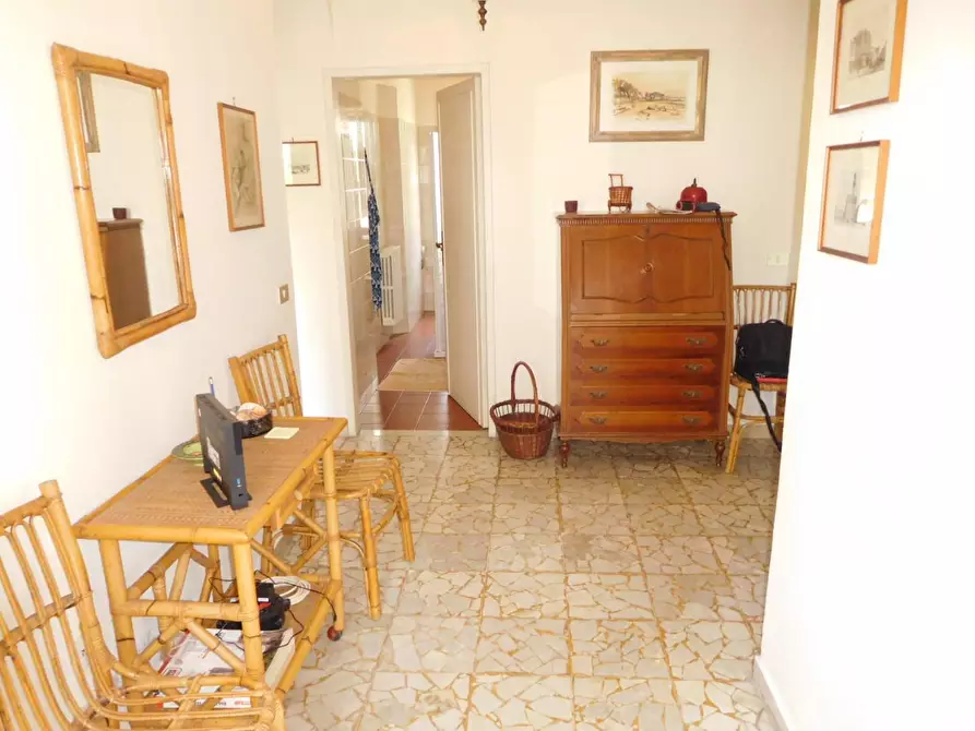 Immagine 20 di Casa bifamiliare in affitto  a Montignoso