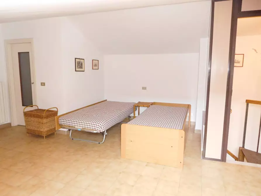 Immagine 23 di Casa bifamiliare in affitto  a Montignoso