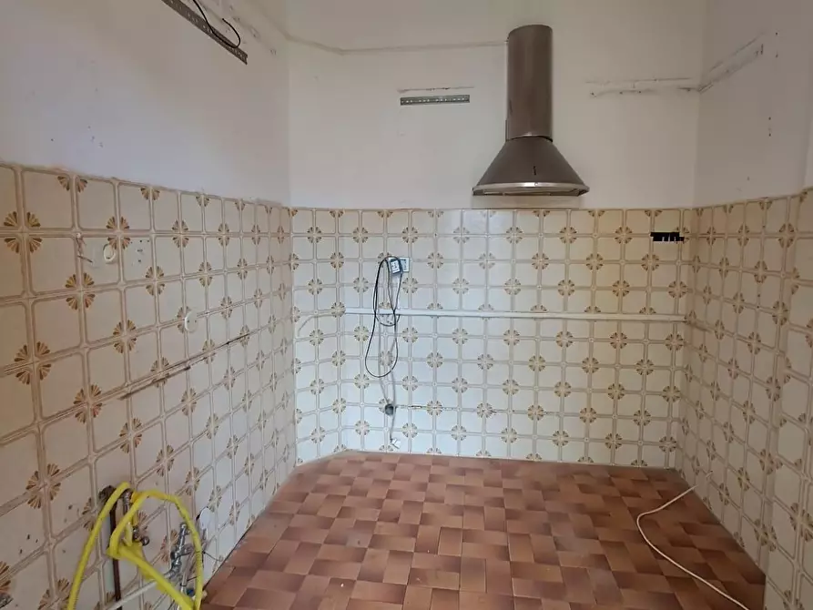 Immagine 9 di Appartamento in vendita  a Cascina