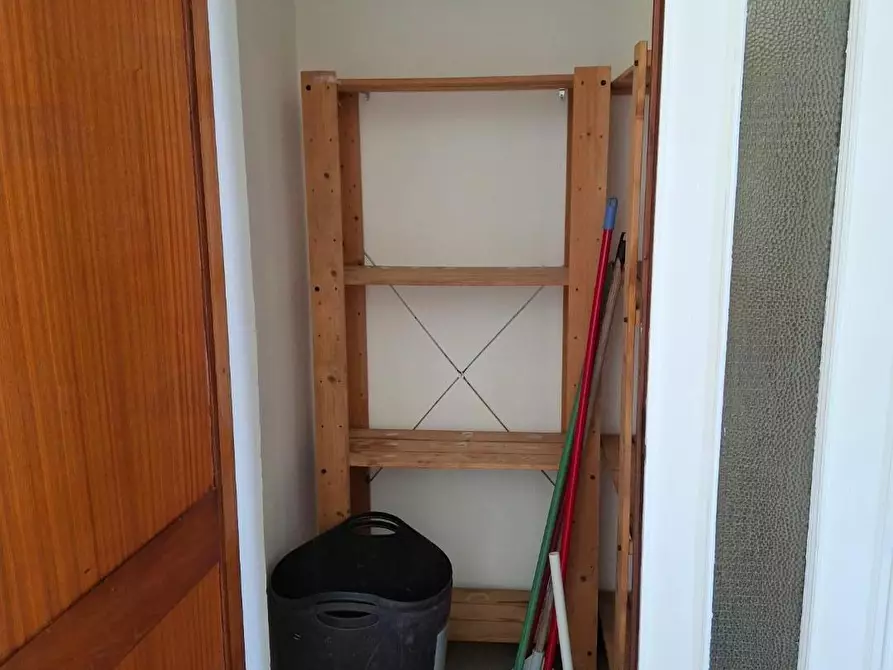 Immagine 9 di Appartamento in vendita  a Capraia E Limite