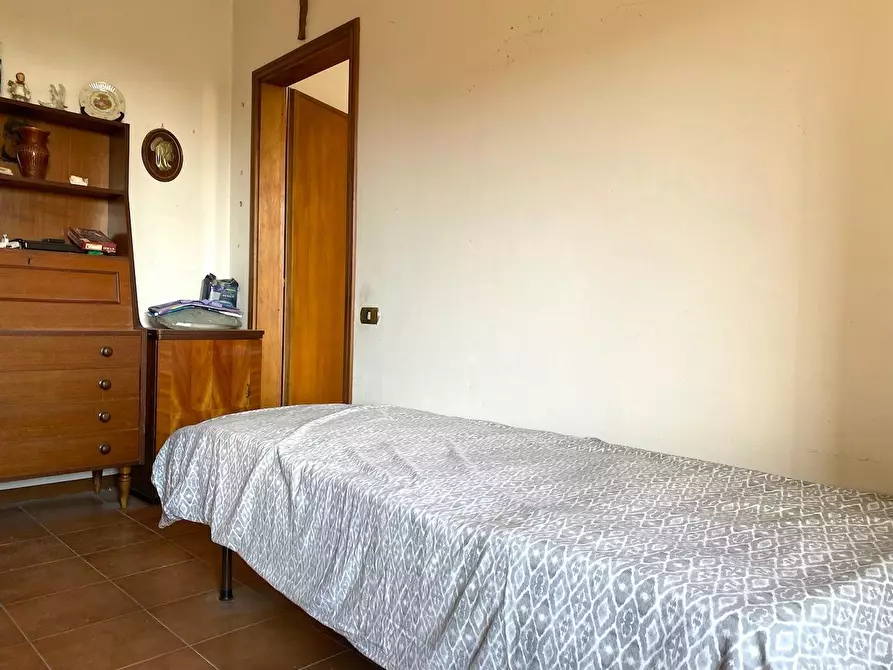 Immagine 15 di Casa bifamiliare in vendita  a Massa