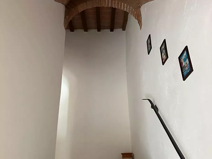 Immagine 3 di Casa indipendente in vendita  a Campiglia Marittima