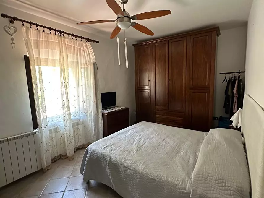 Immagine 12 di Casa indipendente in vendita  a Campiglia Marittima