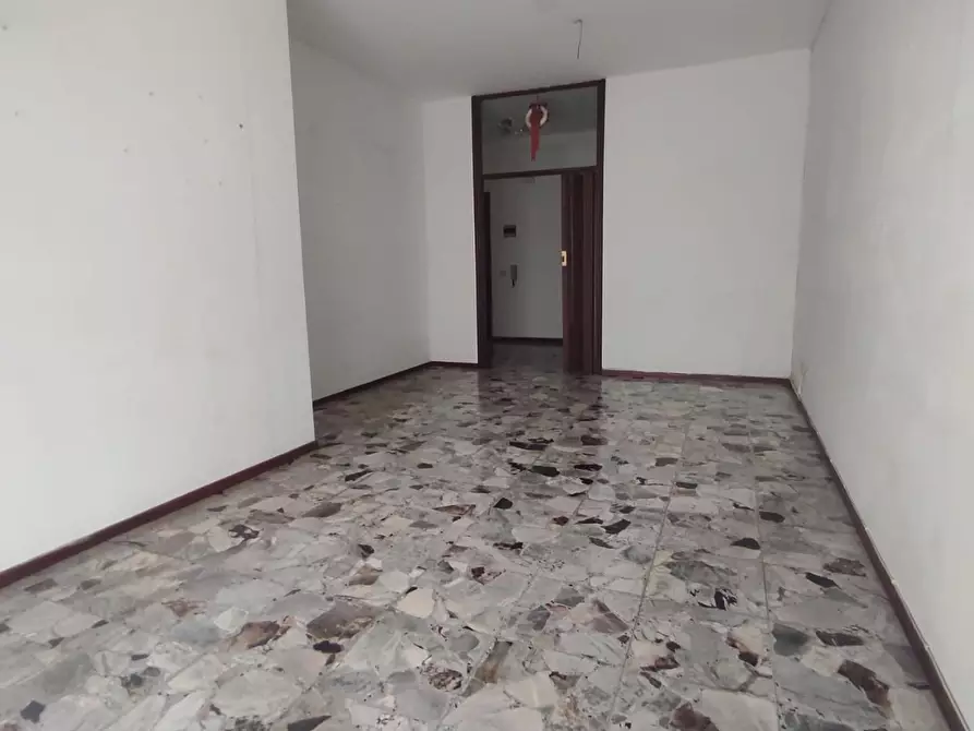 Immagine 22 di Appartamento in vendita  a Carrara