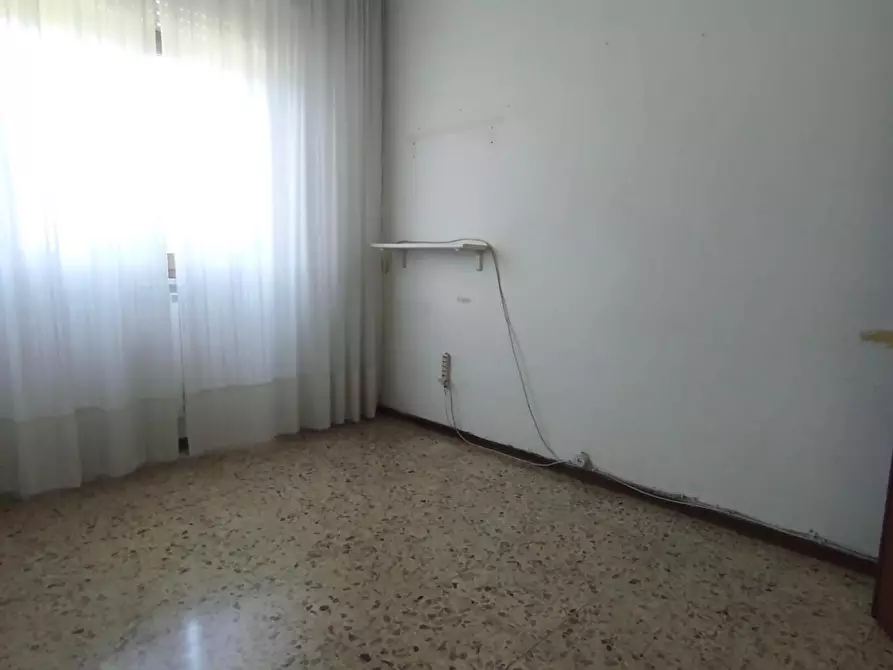 Immagine 36 di Appartamento in vendita  a Carrara