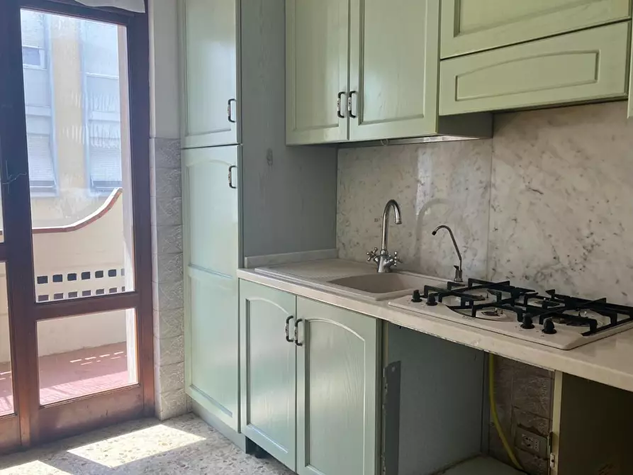 Immagine 9 di Appartamento in vendita  a Carrara