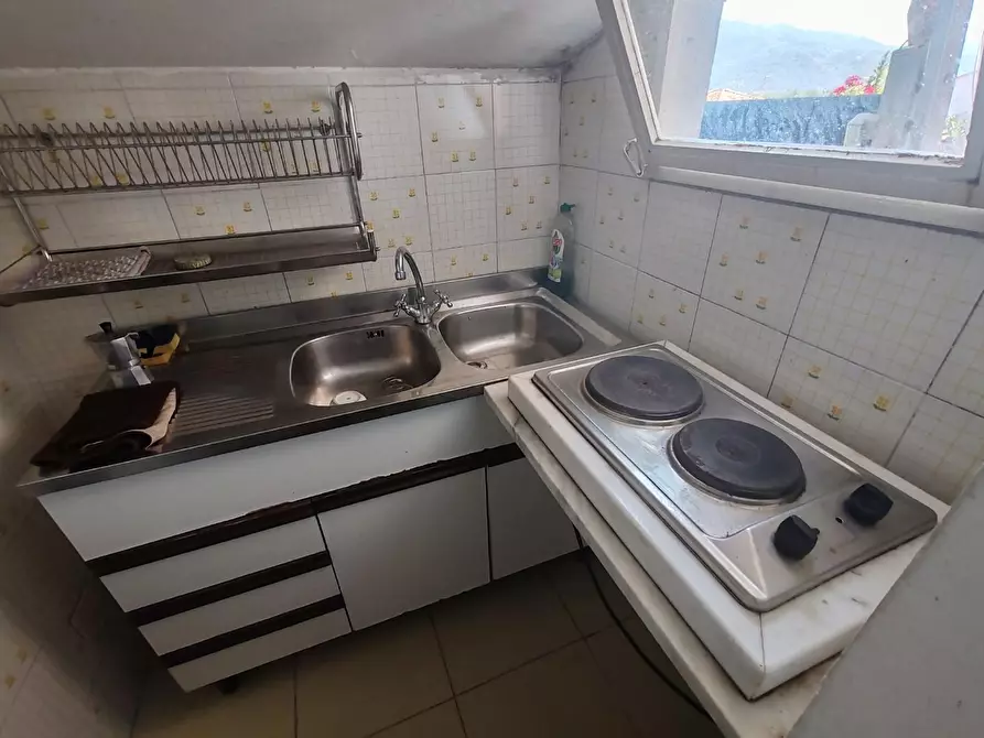 Immagine 7 di Mansarda in vendita  a Massa