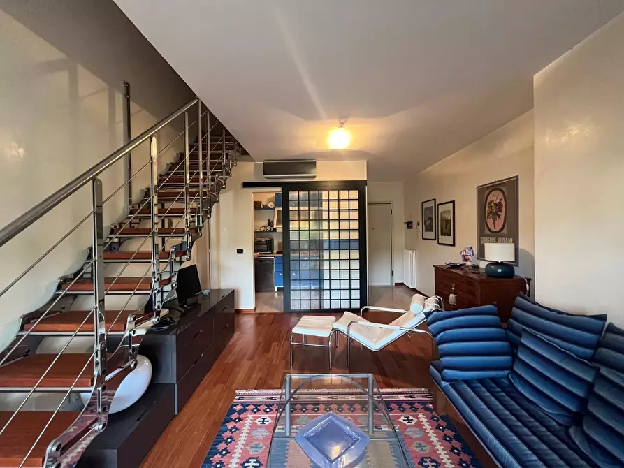 Immagine 12 di Mansarda in vendita  a Viareggio