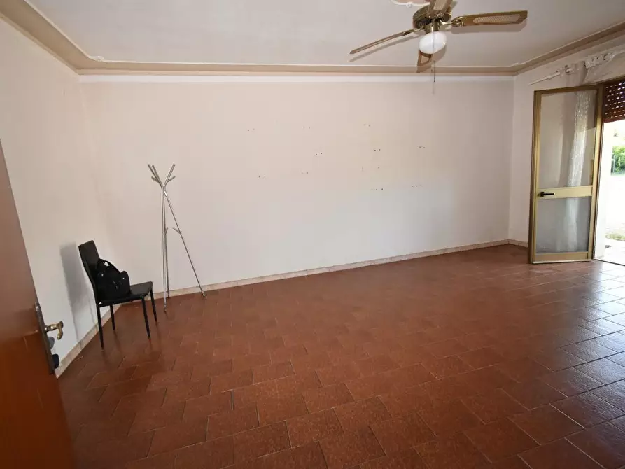 Immagine 4 di Appartamento in vendita  a San Giuliano Terme