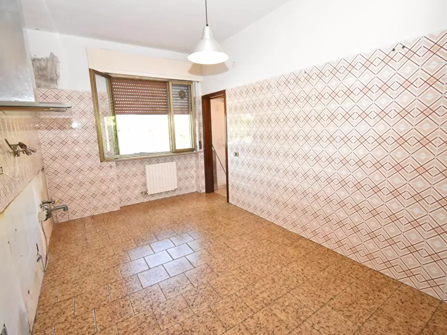 Immagine 12 di Appartamento in vendita  a San Giuliano Terme