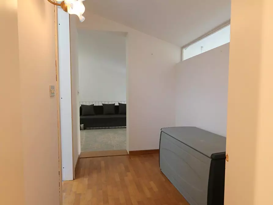 Immagine 40 di Appartamento in vendita  a Pisa