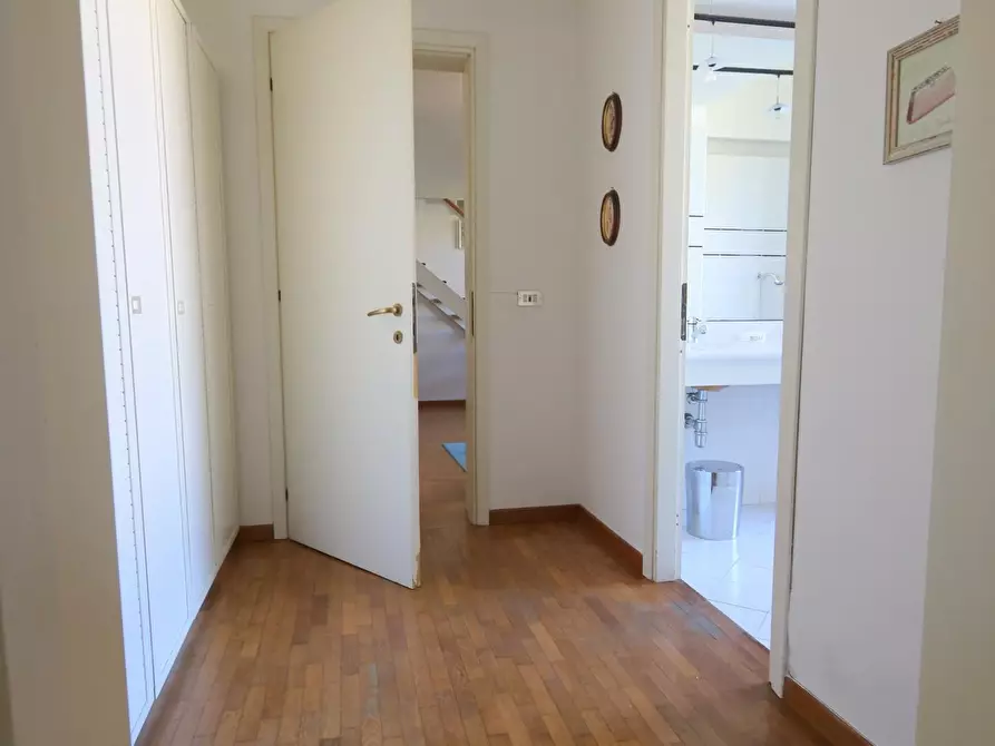 Immagine 18 di Appartamento in vendita  a Pisa