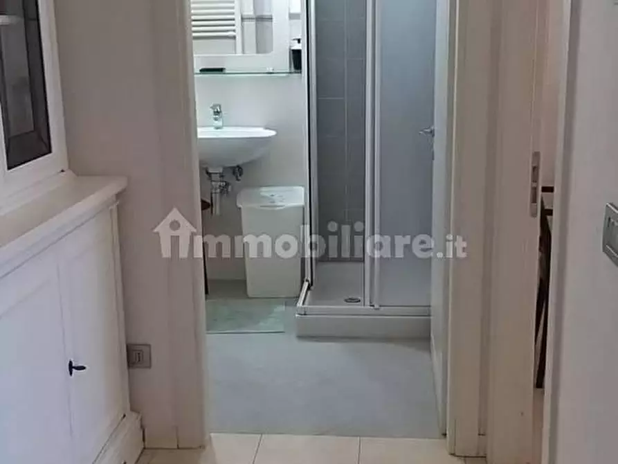 Immagine 9 di Appartamento in vendita  a Pisa