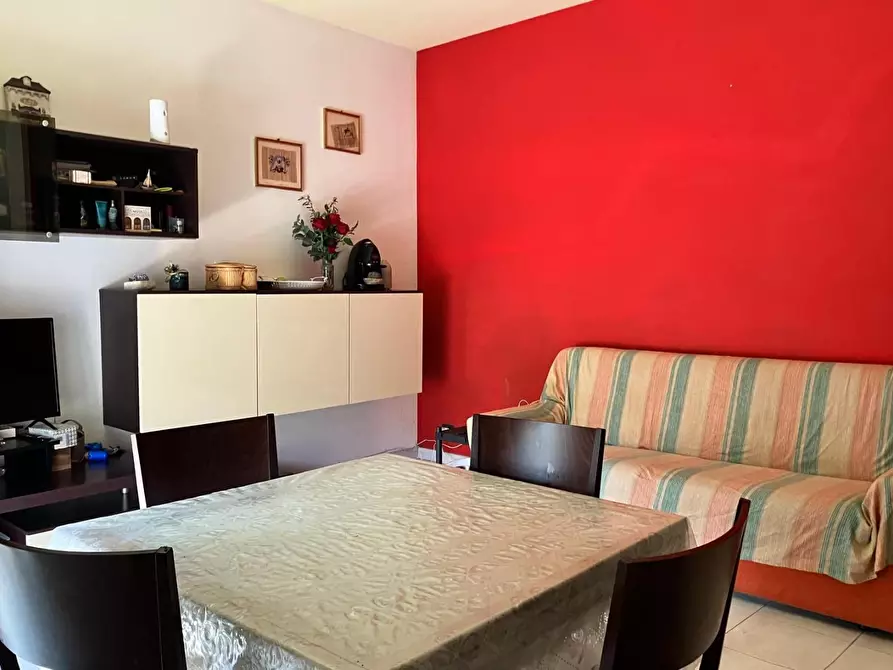 Immagine 10 di Appartamento in vendita  a Ortonovo