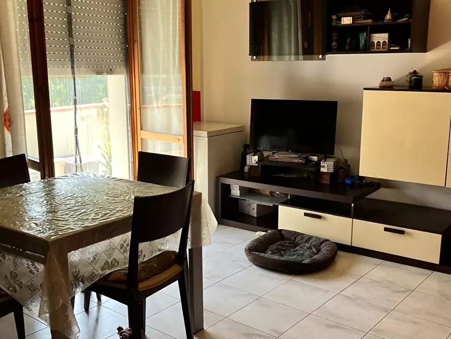 Immagine 9 di Appartamento in vendita  a Ortonovo