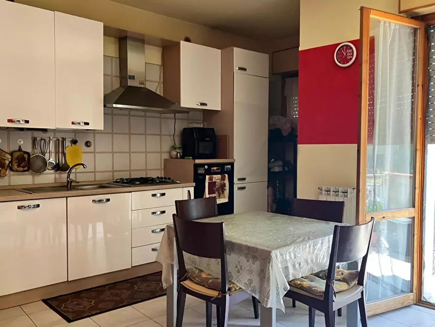 Immagine 7 di Appartamento in vendita  a Ortonovo