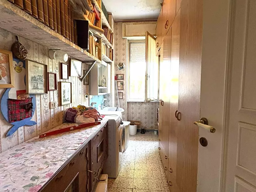 Immagine 10 di Appartamento in vendita  a Massa