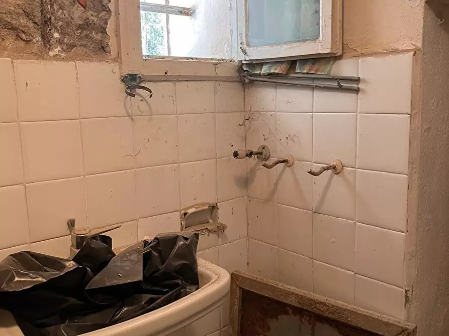 Immagine 10 di Terratetto in vendita  a Cascina