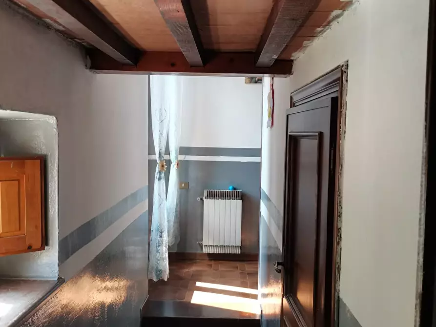 Immagine 14 di Appartamento in vendita  a Poggibonsi