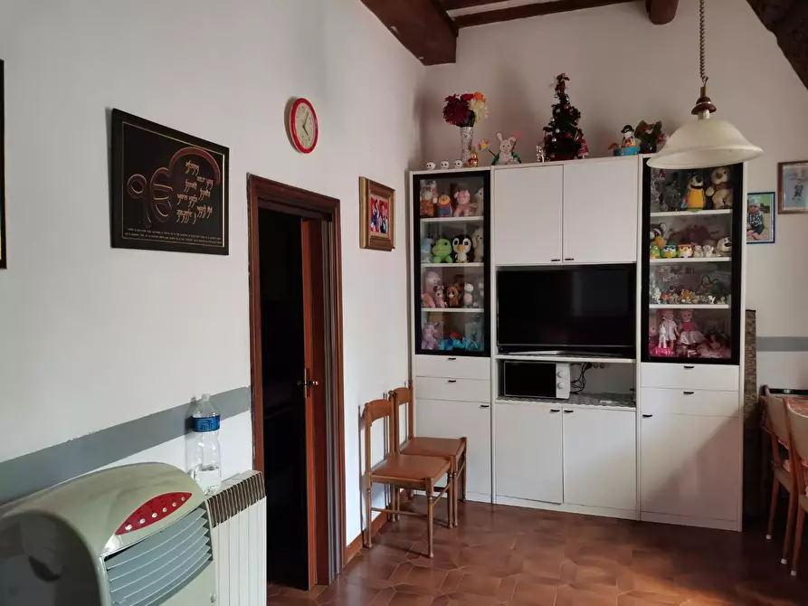 Immagine 39 di Appartamento in vendita  a Poggibonsi