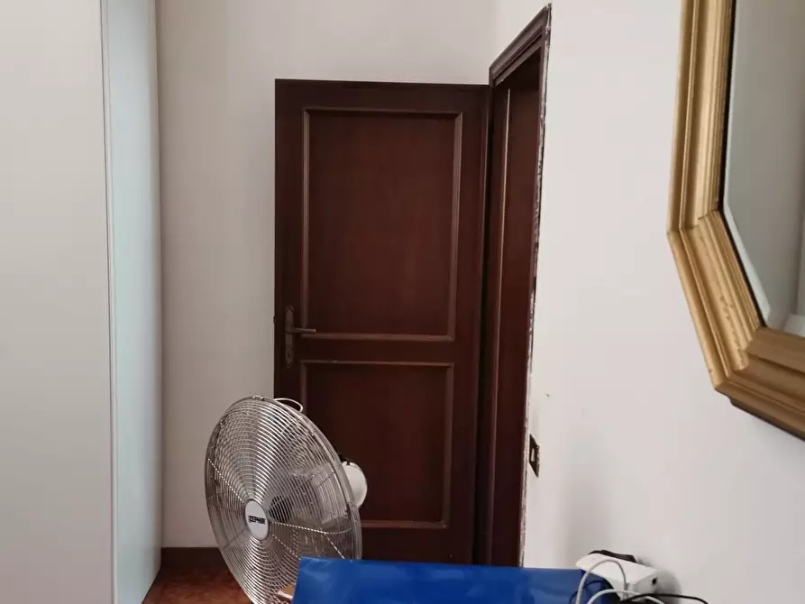 Immagine 33 di Appartamento in vendita  a Poggibonsi