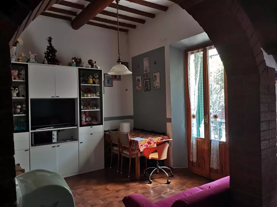 Immagine 37 di Appartamento in vendita  a Poggibonsi