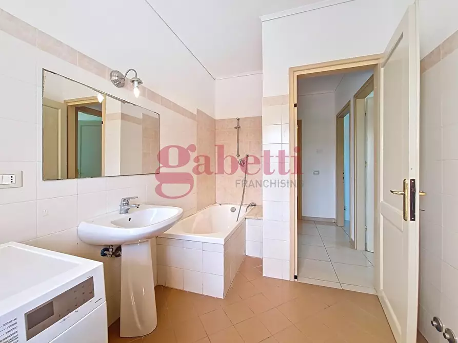 Immagine 23 di Appartamento in vendita  a San Giuliano Terme