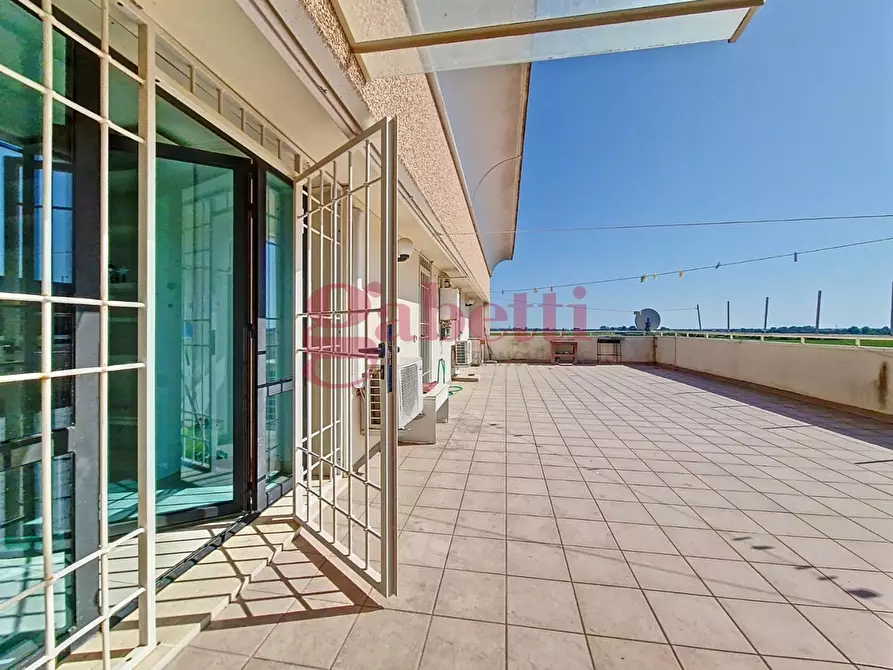 Immagine 29 di Appartamento in vendita  a San Giuliano Terme